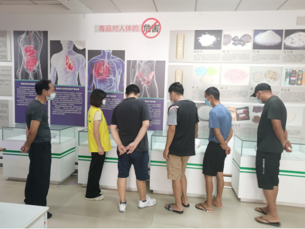 阜沙鎮禁毒信息〔2022〕第251期--【禁毒攻堅】“禁絕毒品 健康生活”-阜沙禁毒教育基地宣講活動